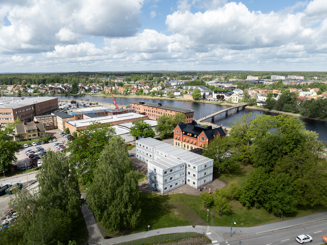 moduler, som baracker fast bättre